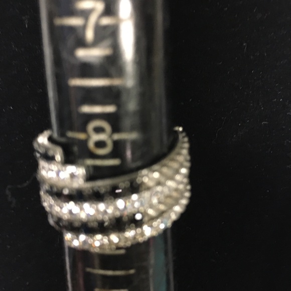 Crystal ring! - Picture 2 of 4